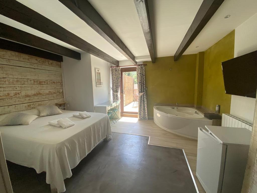 Boi Romanic Suites Barruera Esterno foto